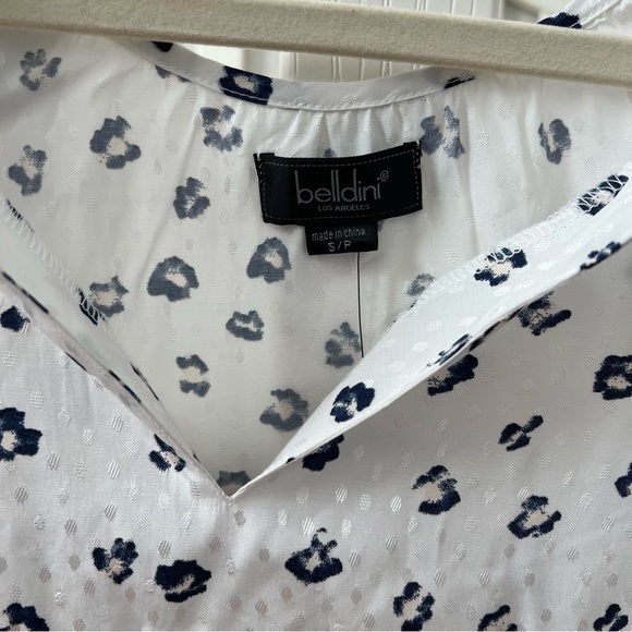 BELLDINI animal print bell sleeve top - Picture 3 of 9